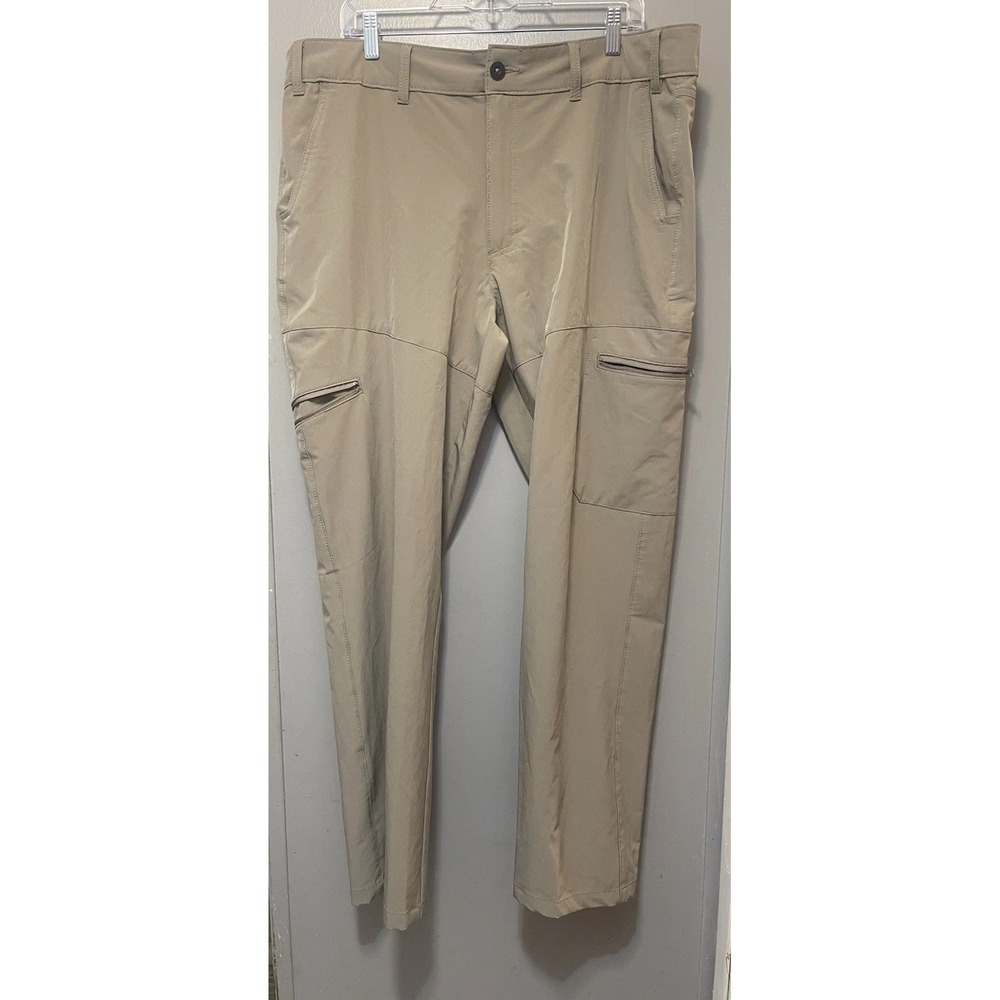 Magellan Outdoors Men's Khaki Cargo Pants 38 X 32 NWOT